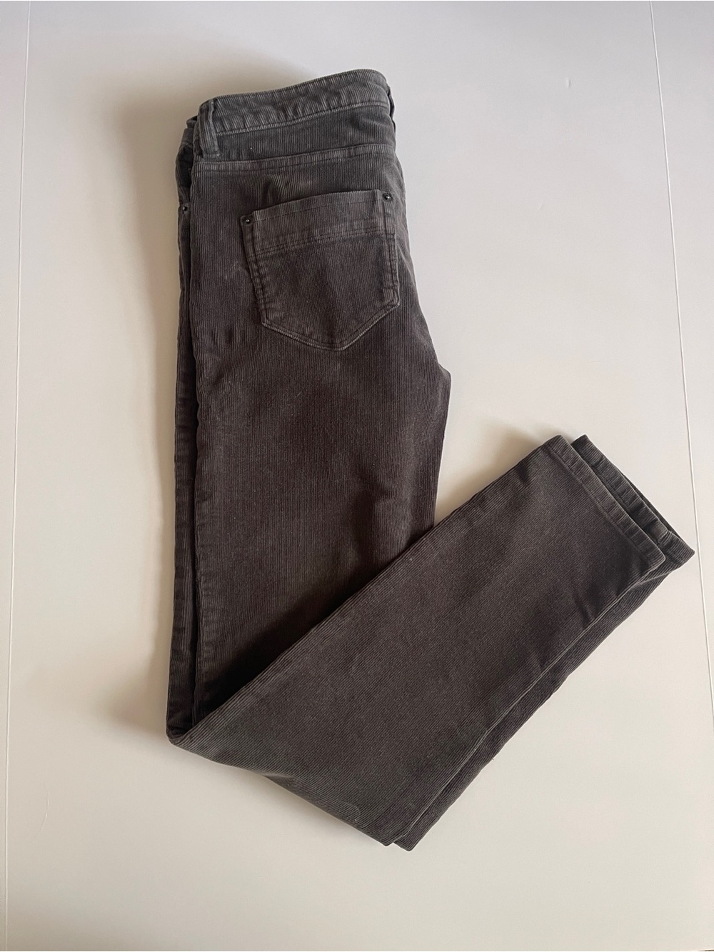 Patagonia Women’s Skinny Jeans in Charcoal Gray